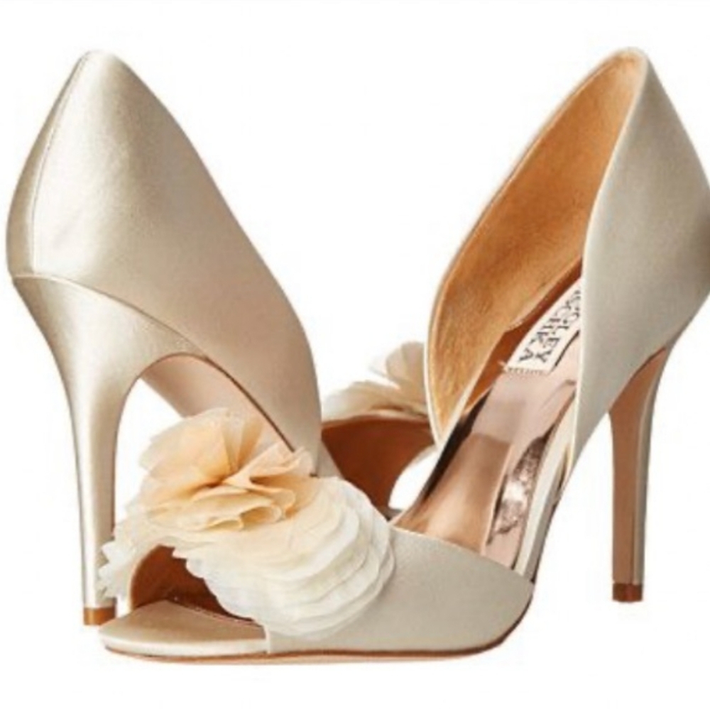 Badgley Mischka Ginseng Satin Heels
